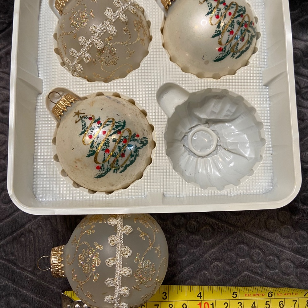 Krebs Ornaments - Picture 2 of 2